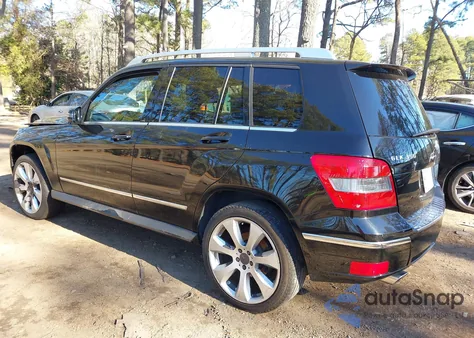 2010 Mercedes-Benz Glk 350 4Matic z USA, uszkodzony, nr VIN WDCGG8HB2AF280740